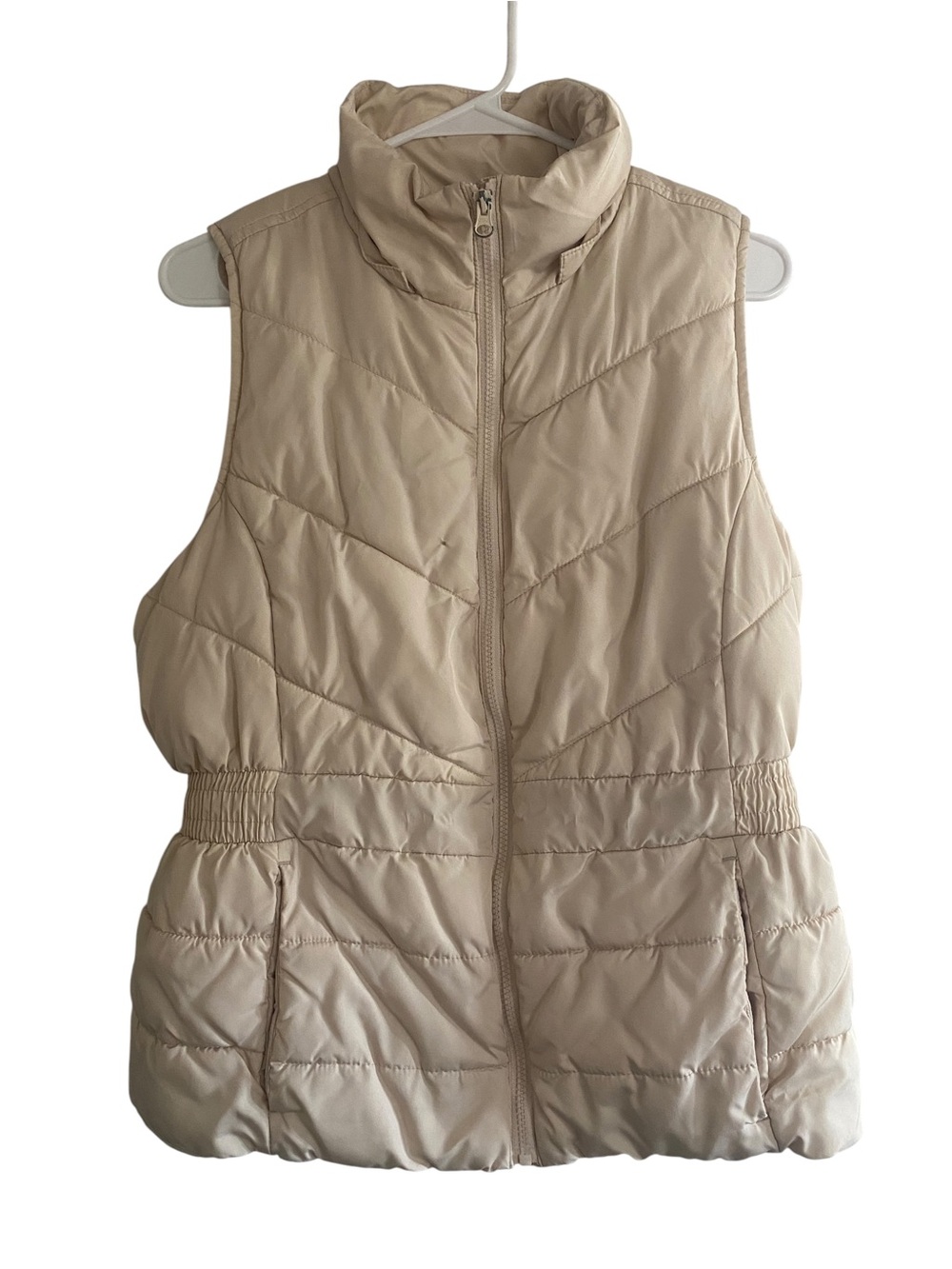 Banana Republic Cream Quilted Puffer Vest Cinched Waist with pockets size M